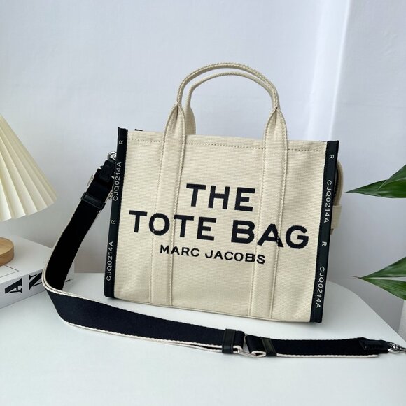 NWT Marc Jacobs The Tote Bag Warm Sand Jacquard Medium - Picture 1 of 8